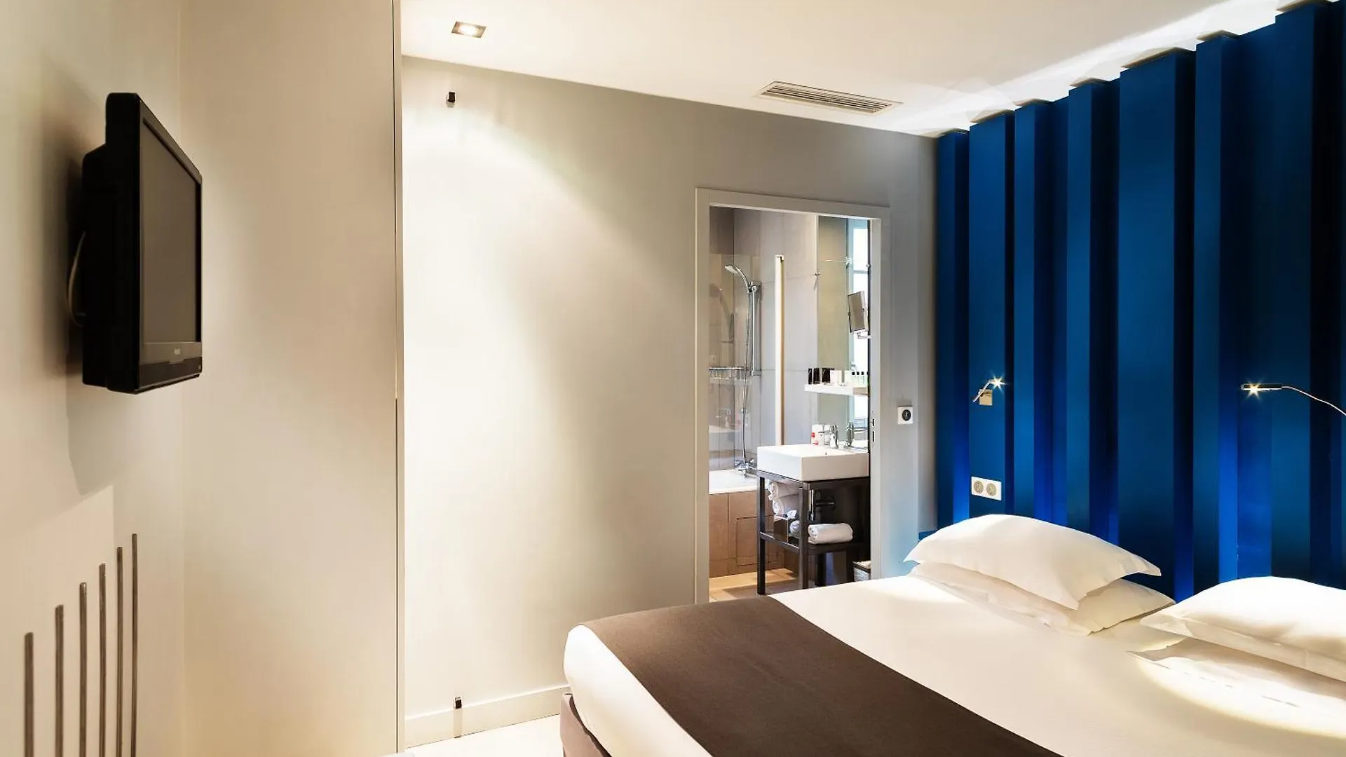 Arc De Triomphe Etoile Hotel 4*